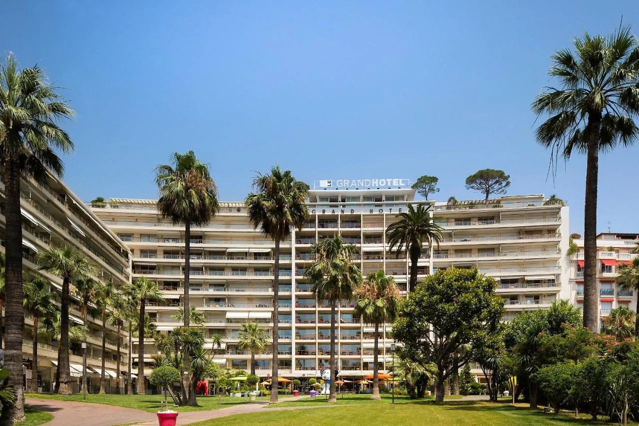 Cannes Luxury Rental - Stunning Apartment With Terrace To Rent Grand Hotel