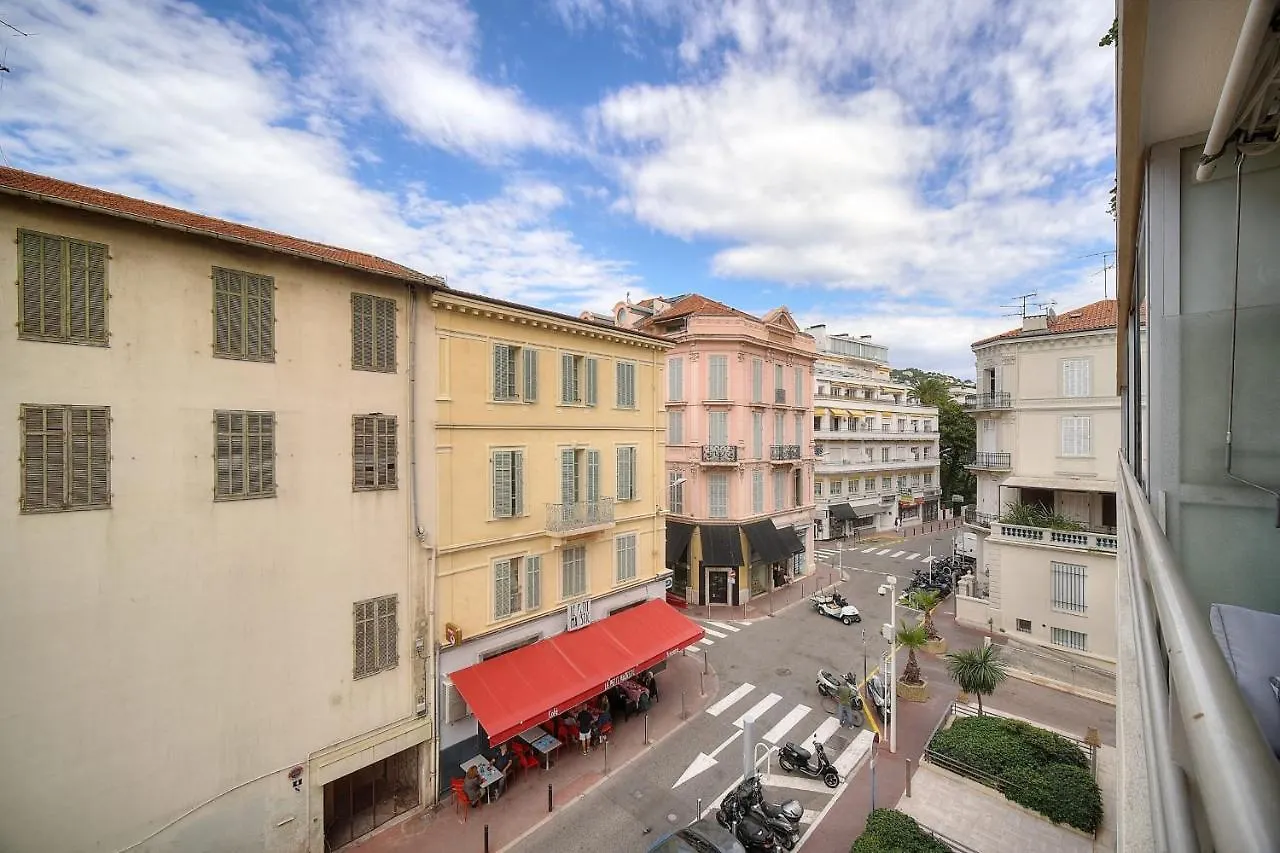 Cannes Luxury Rental - Stunning Apartment With Terrace To Rent Grand Hotel
